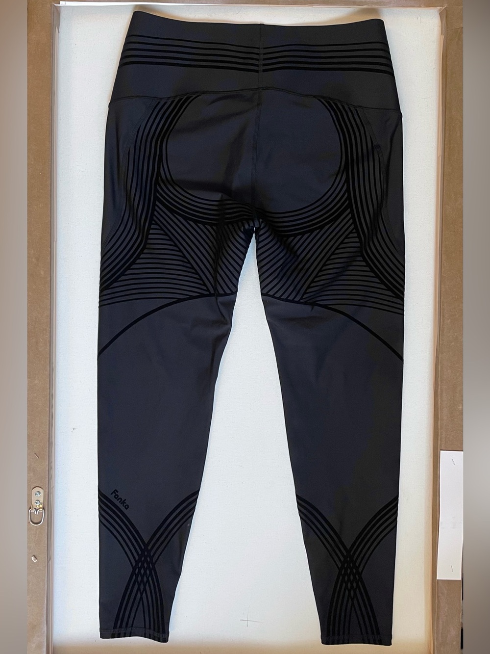 Fanka Body Sculpt 7/8 Leggings 2.0 - Picture 8 of 16